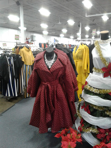 Uniform Store «Scrub Pro Uniforms & Alko Clothing Outlet», reviews and photos, 8801 Kelso Dr, Baltimore, MD 21221, USA