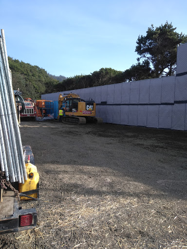 Fence Contractor «Superior Fence & Construction», reviews and photos, 10001 SE Powell Blvd, Portland, OR 97266, USA