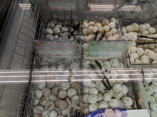 Shopping Mall «Haynes Market Shopping Center», reviews and photos, 3000 Old Alabama Rd, Johns Creek, GA 30022, USA