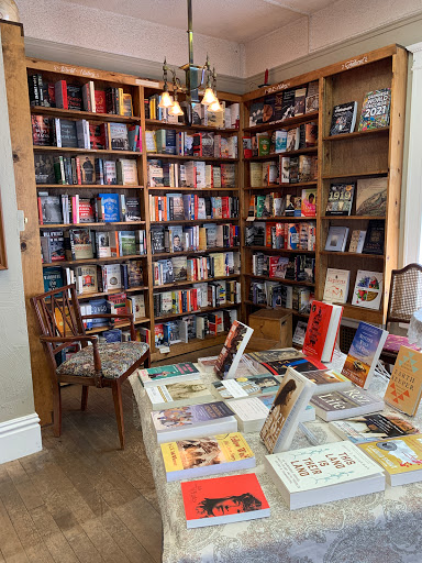 Book Store «Sundance Bookstore», reviews and photos, 121 California Ave, Reno, NV 89509, USA