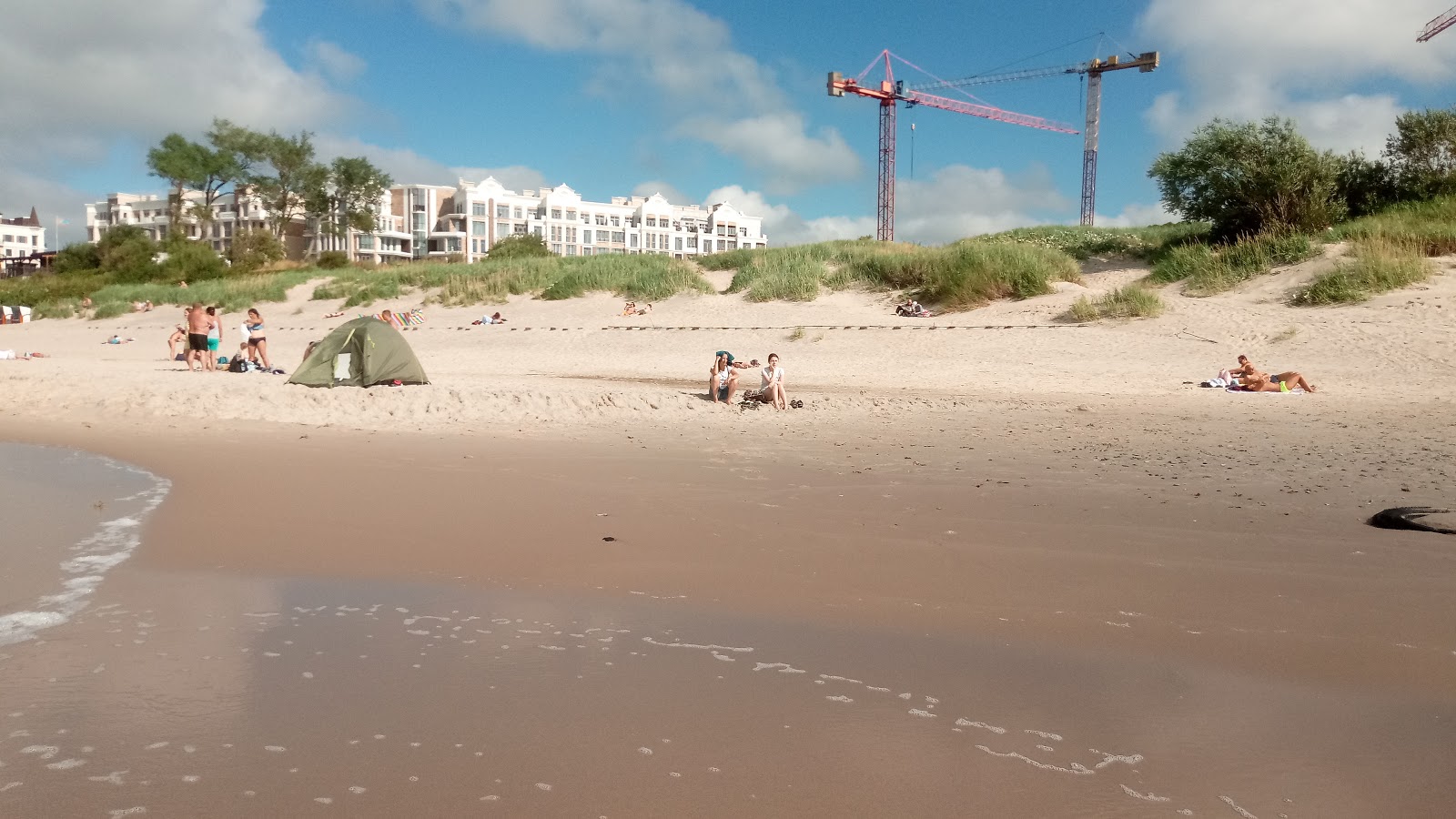 Foto von Zelenogradska Beach - guter haustierfreundlicher Ort für den Urlaub