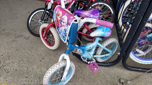 Thrift Store «Hope Gospel Mission Bargain Center», reviews and photos