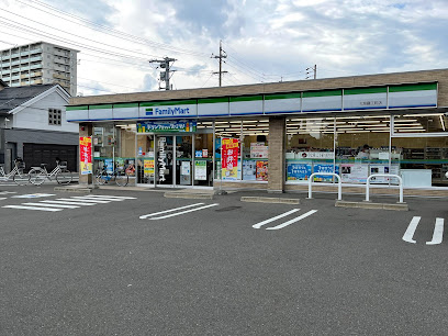ファミリーマート 大垣藤江町店