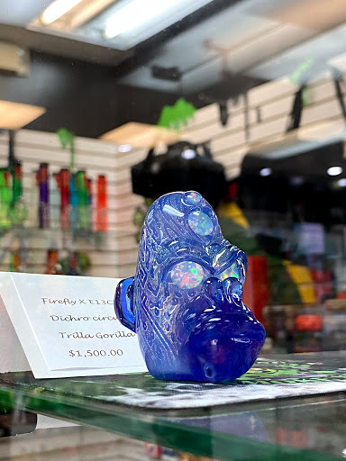 Tobacco Shop «Marleys House Clearwater Vape & Smoke Shop», reviews and photos, 28880 US-19, Clearwater, FL 33761, USA