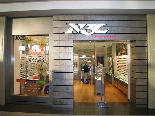 Sunglass Hut