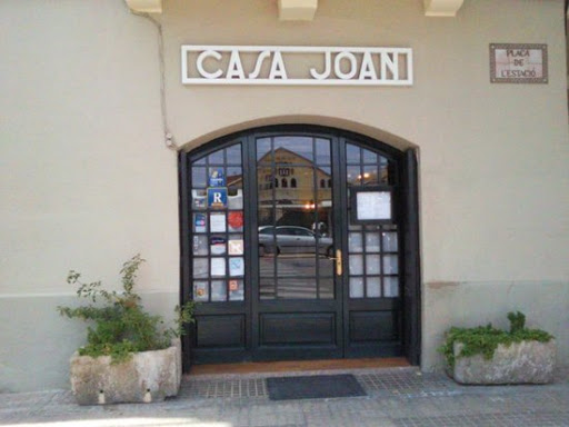 Restaurante Caza Juan - C. Liebre, 45, 41020 Valdezorras, Sevilla, España