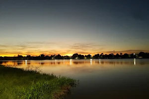 Lagoa Itatiaia image