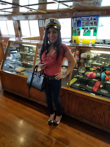 Cruise Agency «Belle of Louisville», reviews and photos, 401 W River Rd, Louisville, KY 40202, USA