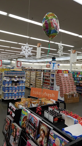 Supermarket «Hy-Vee», reviews and photos, 1725 Jordan Creek Pkwy, West Des Moines, IA 50266, USA