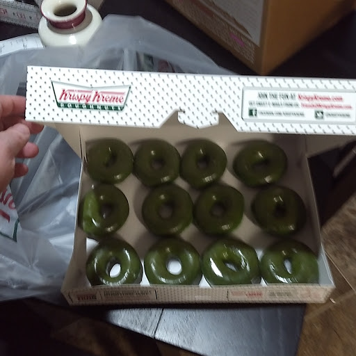 Bakery «Krispy Kreme Doughnuts», reviews and photos, 16415 NW Cornell Rd, Beaverton, OR 97006, USA