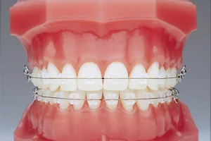 Ciudad dental image