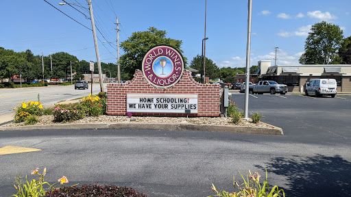 Liquor Store «World Wines & Liquor», reviews and photos, 8760 Mentor Ave, Mentor, OH 44060, USA