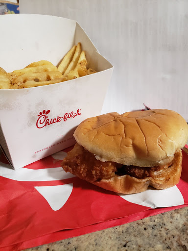 Fast Food Restaurant «Chick-fil-A», reviews and photos, 1332 Jeffreys Rd, Rocky Mount, NC 27804, USA