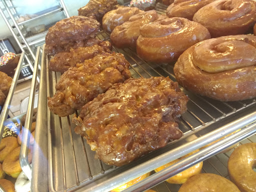 Donut Shop «Lombardos Donuts», reviews and photos, 219 W Main Ave, Morgan Hill, CA 95037, USA
