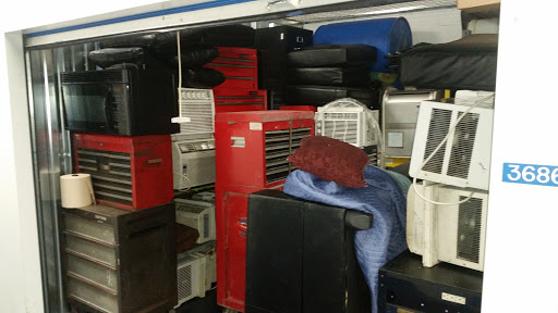 Self-Storage Facility «StorageBlue - Self Storage, Newark», reviews and photos, 200 Mt Pleasant Ave, Newark, NJ 07104, USA