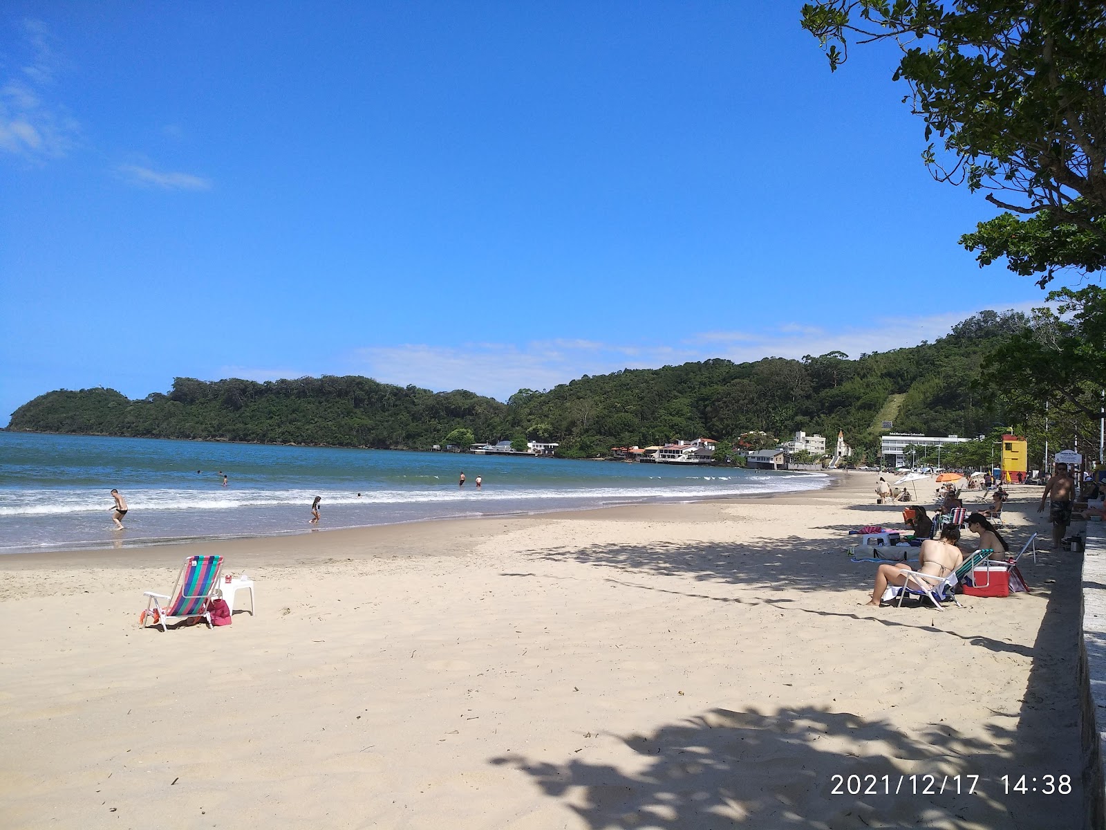 Valokuva Praia de Cabecudasista. puhtaustasolla korkea