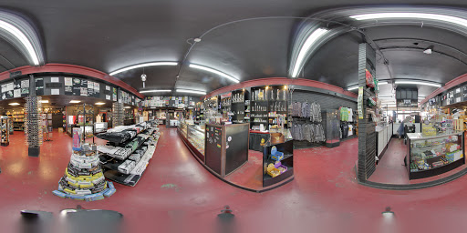 Tattoo Shop «Hazy Daze Tattoo Studio», reviews and photos, 2104 Strand St, Galveston, TX 77550, USA