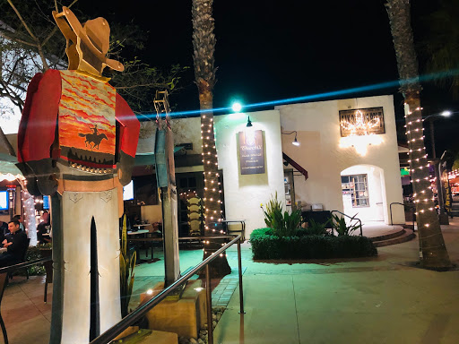 Churchill Cigar Lounge, 2415 San Diego Ave, San Diego, CA 92110, USA, 