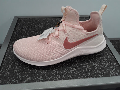 Sporting Goods Store «Academy Sports + Outdoors», reviews and photos, 7926 Giacosa Pl, Memphis, TN 38133, USA