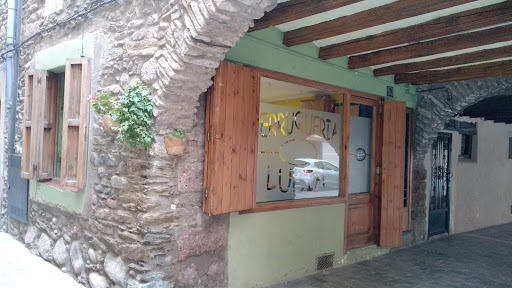 Perruqueria Lucia en La Seu d'Urgell, Lleida