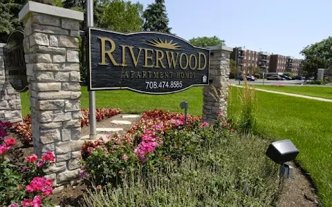 Lansing Riverwood, LLC image