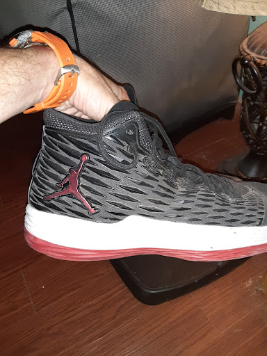 Pawn Shop «EZPAWN», reviews and photos, 1001 N Beckley Ave #608, DeSoto, TX 75115, USA