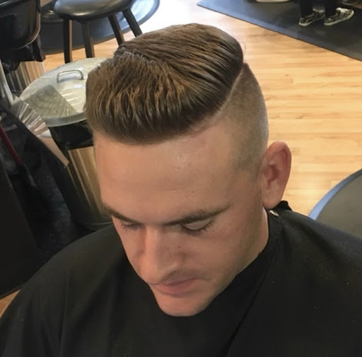 Barber Shop «Floyds 99 Barbershop», reviews and photos, 5658 Mission Center Rd #306, San Diego, CA 92108, USA