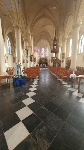 Beoordelingen van Sint-Sulpiciuskerk in Geldenaken - Kerk