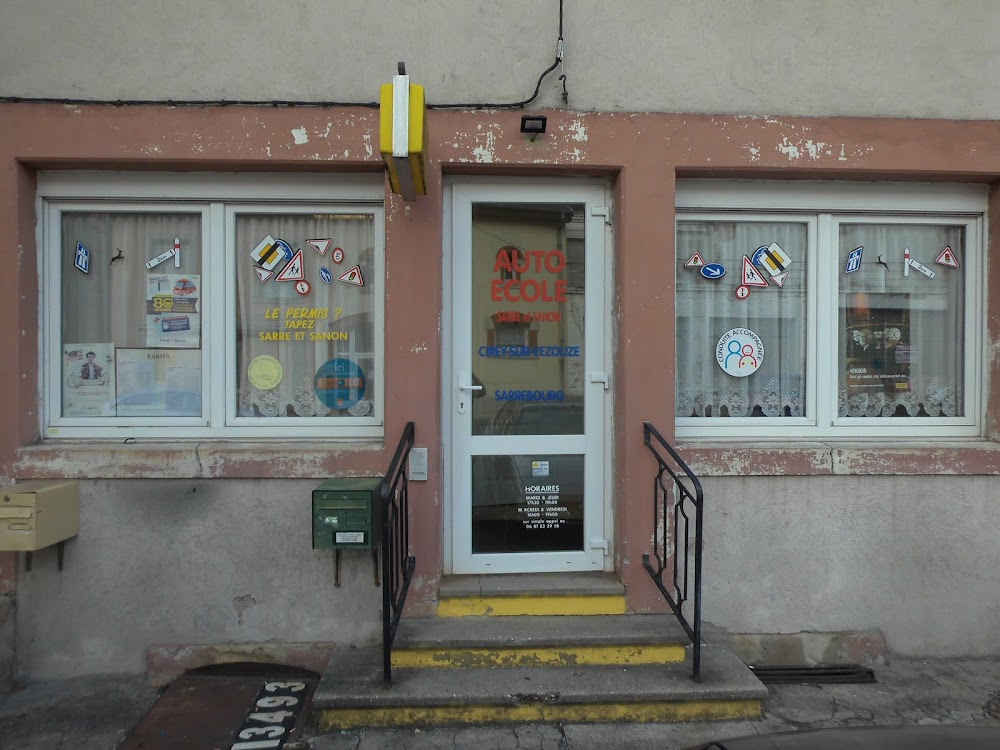 photo de l'auto ecole Auto École Sarre Et Sanon