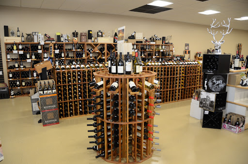 Liquor Store «Batesville Liquor Store Inc», reviews and photos, Batesville Shopping Village, Batesville, IN 47006, USA