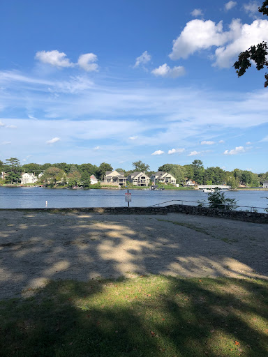 Quinsigamond State Park - Lake Park