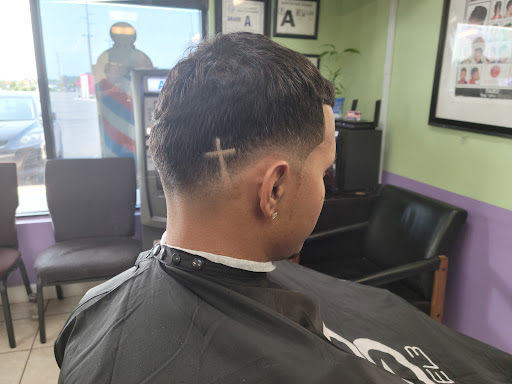 Hair Salon «Quality Hair Salon & Barbershop», reviews and photos, 2642 Carolina Beach Rd, Wilmington, NC 28412, USA