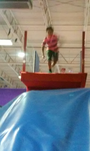 Recreation Center «Jumpstreet», reviews and photos, 5665 W Bell Rd, Glendale, AZ 85308, USA