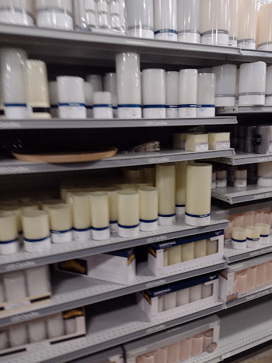 Home Goods Store «At Home», reviews and photos, 301 SouthTowne East Mall Dr, Wichita, KS 67207, USA