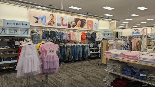 Department Store «Target», reviews and photos, 7530 Orangethorpe Ave, Buena Park, CA 90621, USA