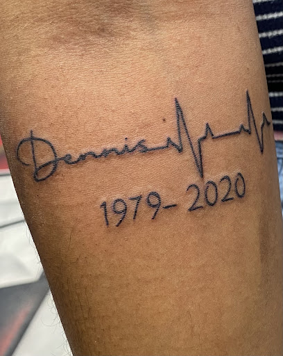 Explore henna tattoo ideas for men, creative tattoo ideas in Arlington, available at Urbans Tattoo & Piercing Studio