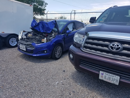 Auto Body Shop «Body Shop», reviews and photos, 3505 Lee Blvd # F, El Paso, TX 79936, USA