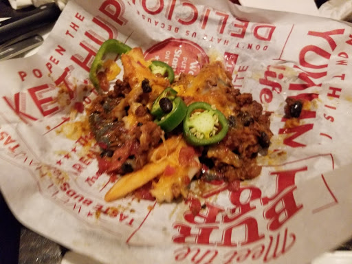 Red Robin Gourmet Burgers and Brews image