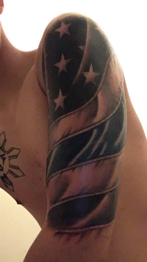 Tattoo Shop «Dark Lotus Tattoos», reviews and photos, 239 W Mill St, Liberty, MO 64068, USA