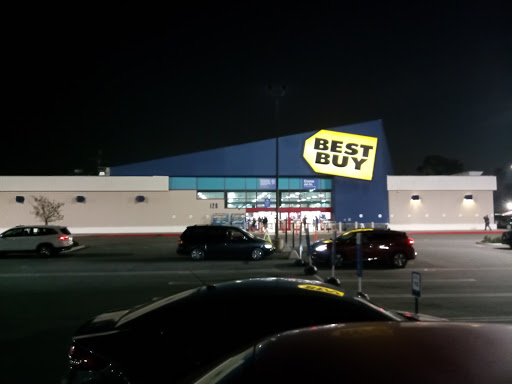 Electronics Store «Best Buy», reviews and photos, 120 E Imperial Hwy, Fullerton, CA 92835, USA