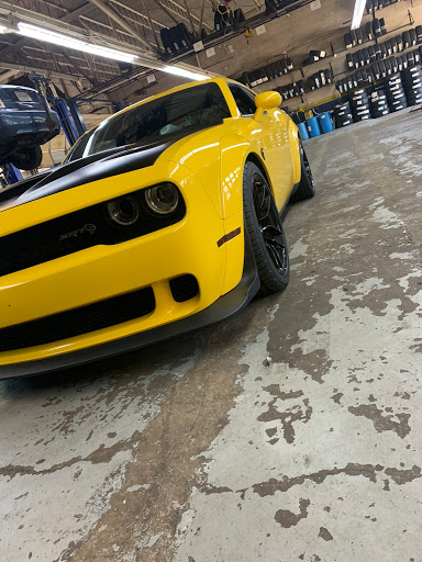 Auto Repair Shop «Arlington Auto Care», reviews and photos, 3298 Wilson Blvd, Arlington, VA 22201, USA