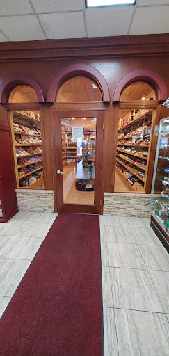 Tobacco Shop «PLYMOUTH CIGARS AND TOBACCO», reviews and photos, 16605 County Rd 24 #203, Plymouth, MN 55447, USA