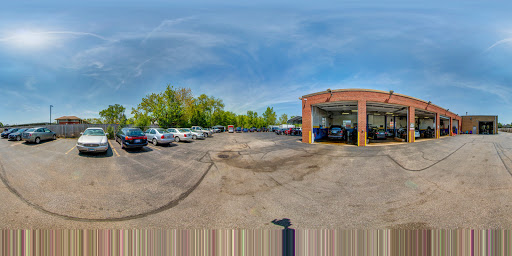 Auto Repair Shop «Wheeling Auto Center», reviews and photos, 2430 E Hintz Rd, Arlington Heights, IL 60004, USA