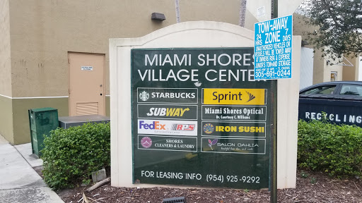 Shipping Service «FedEx Authorized ShipCenter», reviews and photos, 9480 NE 2nd Ave, Miami Shores, FL 33138, USA