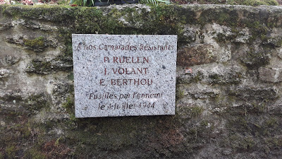 Plaque Commémorative à Huelgoat