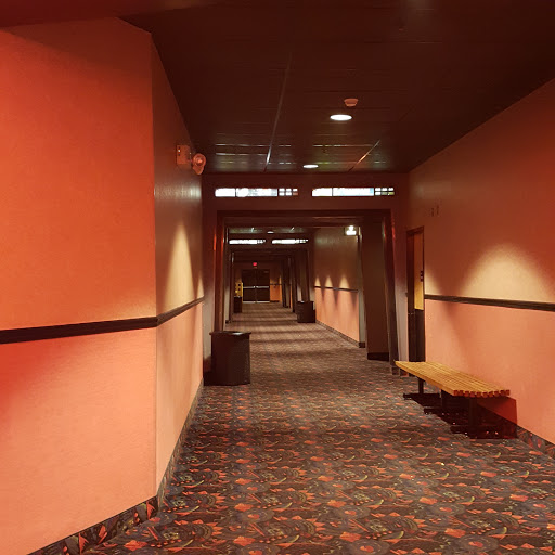 Movie Theater «Regal Cinemas Henrietta 18», reviews and photos, 525 Marketplace Dr, Rochester, NY 14623, USA