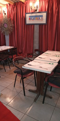 Atmosphère du Restaurant casher pizza Tov à Deauville - n°6