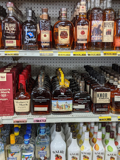 Liquor Store «Tiverton Liquor Store», reviews and photos, 65 Main Rd, Tiverton, RI 02878, USA