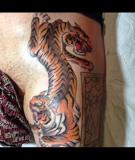 Tattoo Shop «TigerLily Tattoo», reviews and photos, 4620 NE Sandy Blvd, Portland, OR 97213, USA