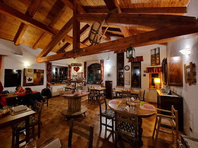 Ristorante La Taverne Localita' Voneces, 21, 11010 Ollomont AO, Italia